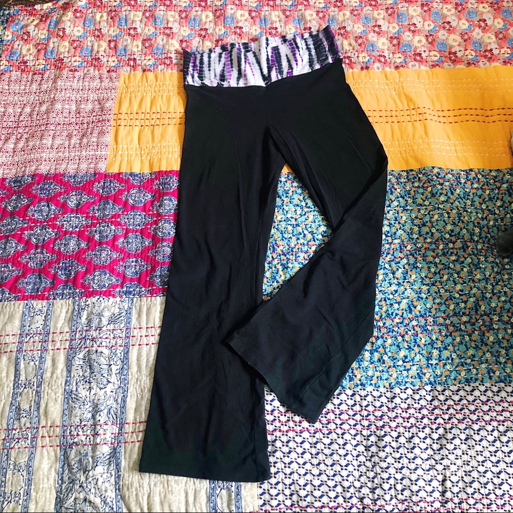 Victoria’s Secret Yoga Pants